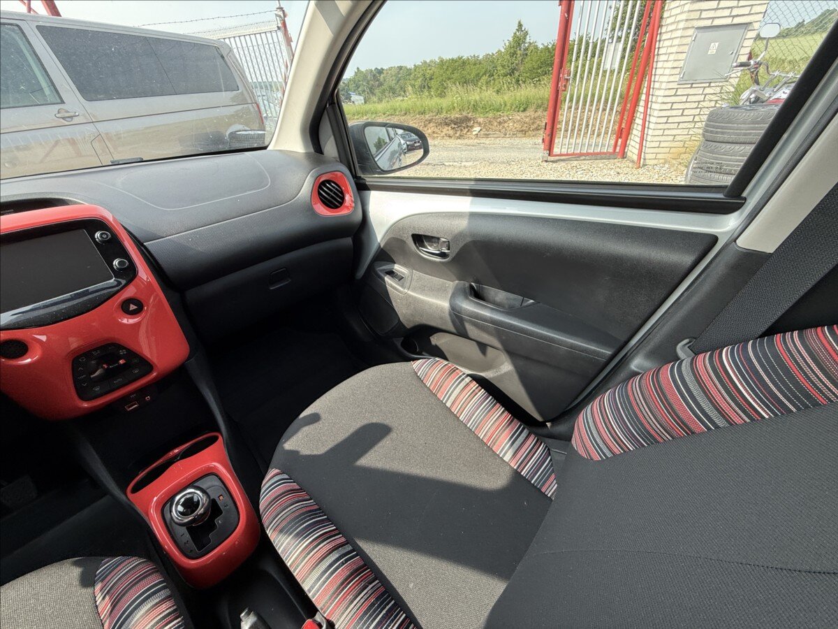 Citroën C1 Hatchback 998,0 51 kw