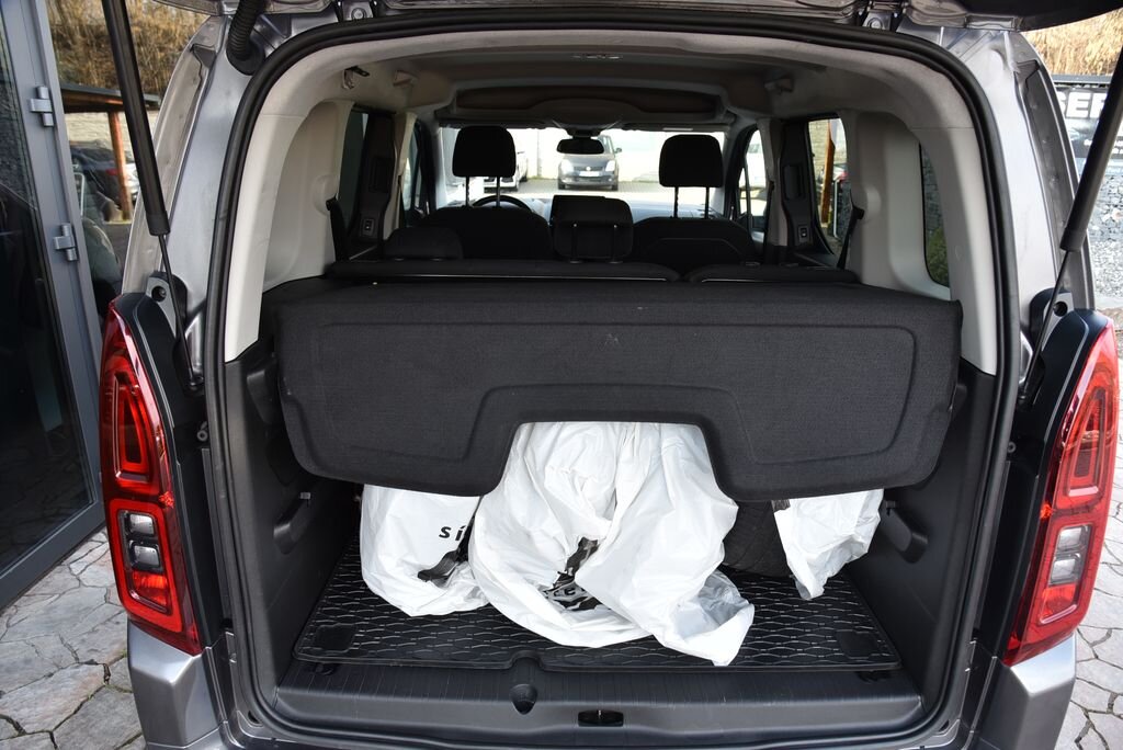 Opel Combo MPV 1,2 l 96 kw