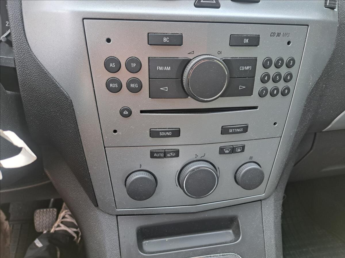 Opel Zafira Kombi 1,7 l 81 kw