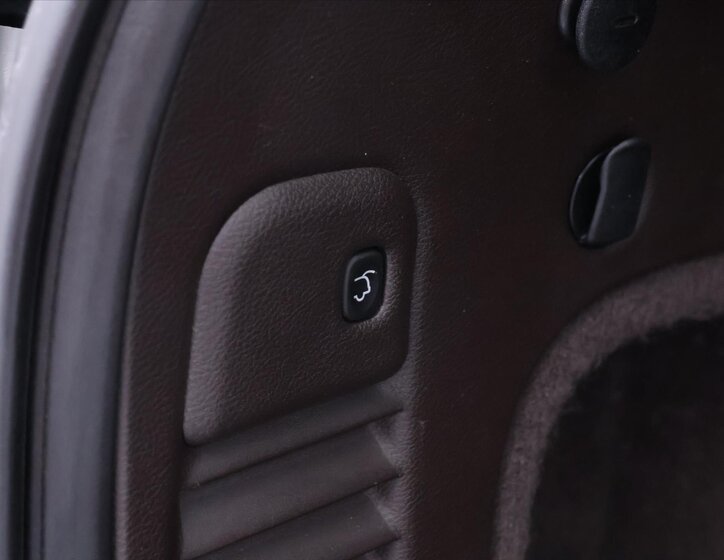 Jeep Grand Cherokee SUV 3,0 l 184 kw