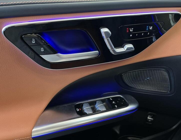 Mercedes-Benz Třídy C 12