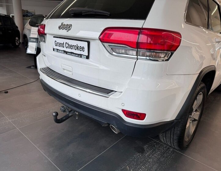 Jeep Grand Cherokee 4