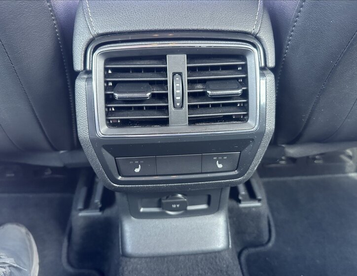 Škoda Karoq Kombi 1,5 l 110 kw