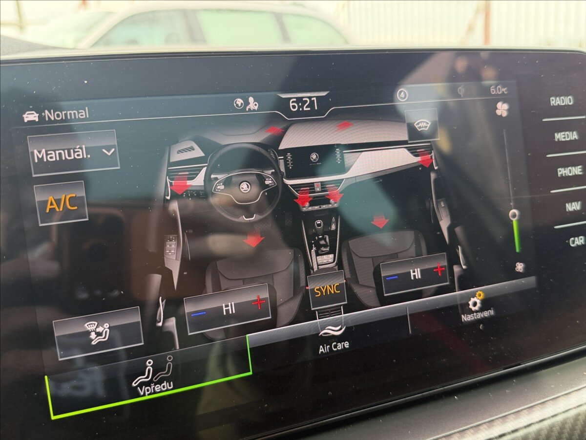 Škoda Kamiq SUV / Terénní 1,5 l 110 kw