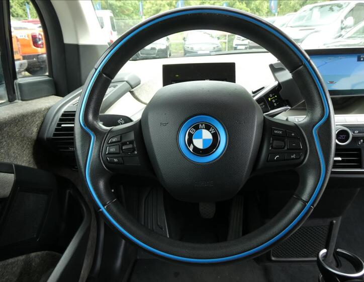 BMW i3 28