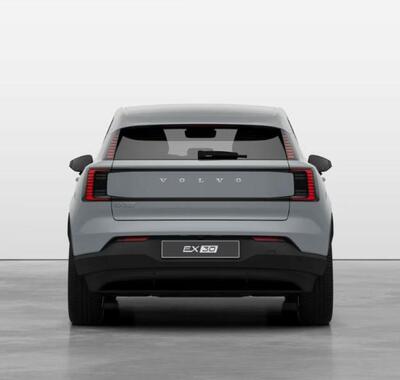 Volvo EX30 6