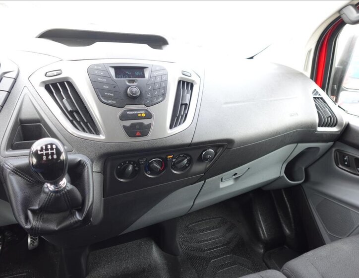 Ford Transit Custom Ostatní 2,0 l 77 kw