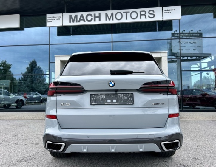 BMW X5 9