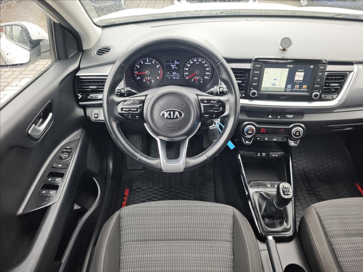 KIA Stonic SUV / Terénní 1,4 l 73 kw