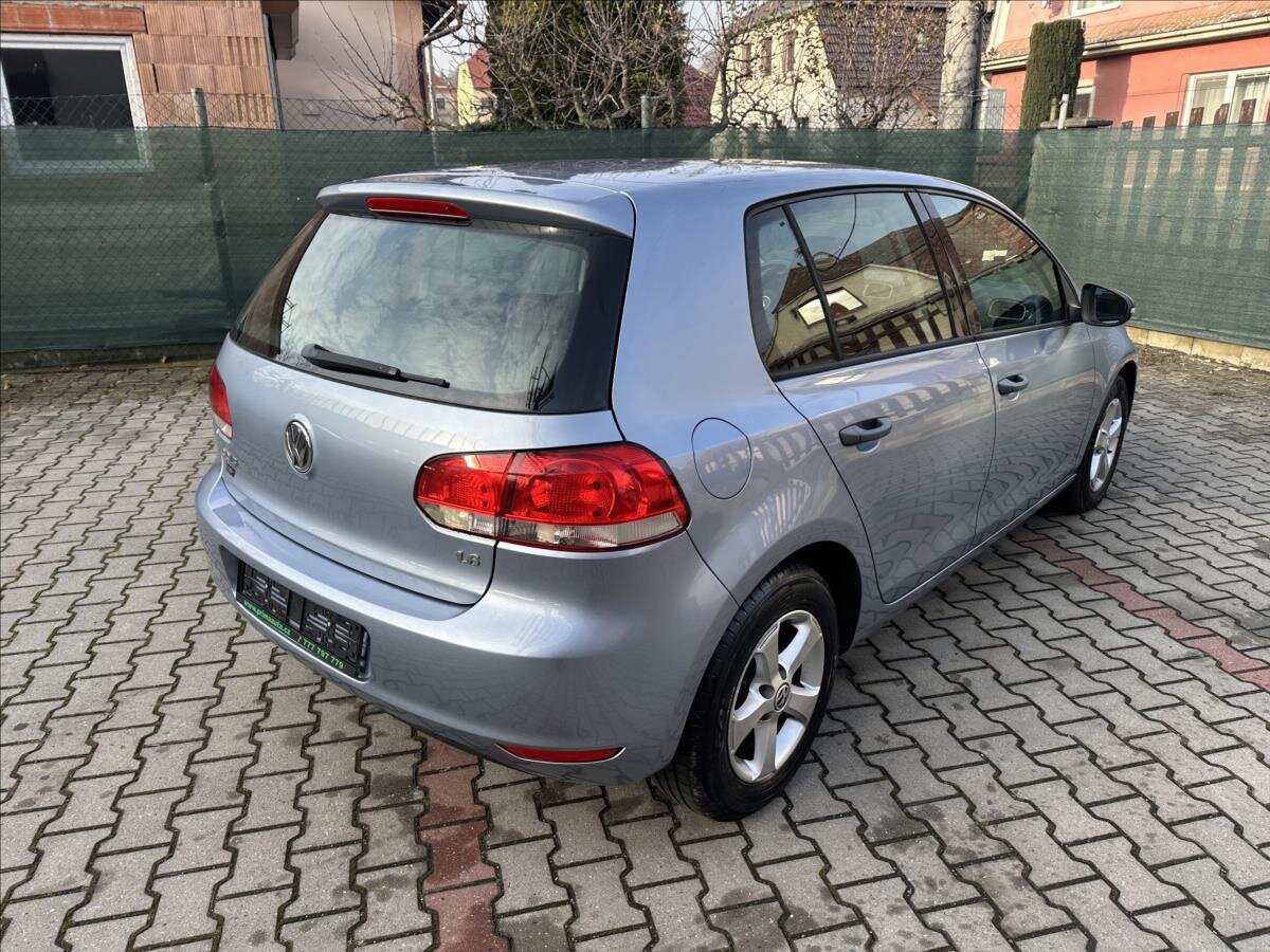 Volkswagen Golf Hatchback 1,6 l 75 kw