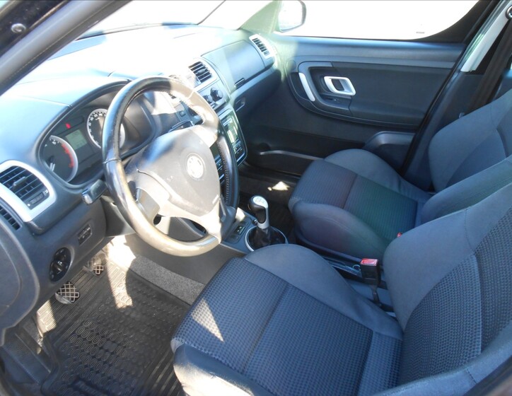 Škoda Roomster 7
