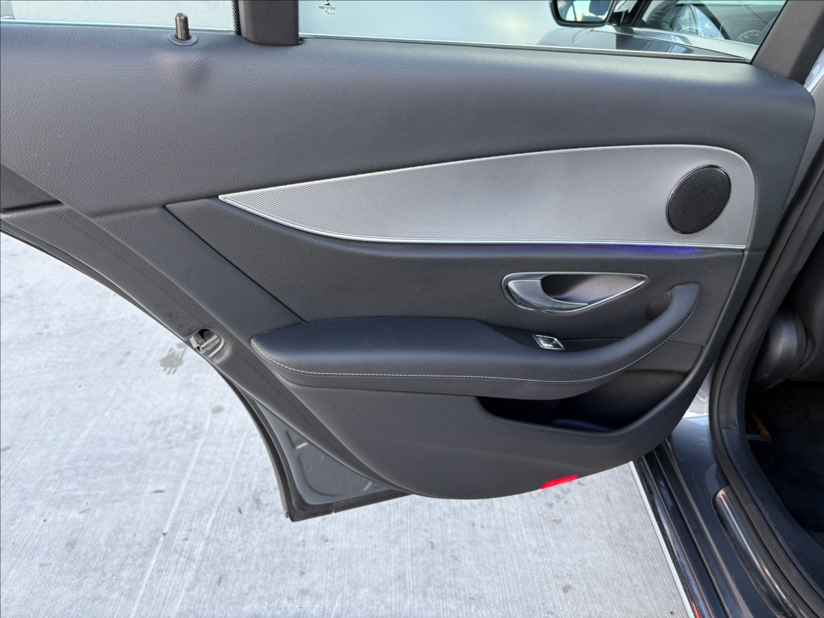 Mercedes-Benz Třídy E