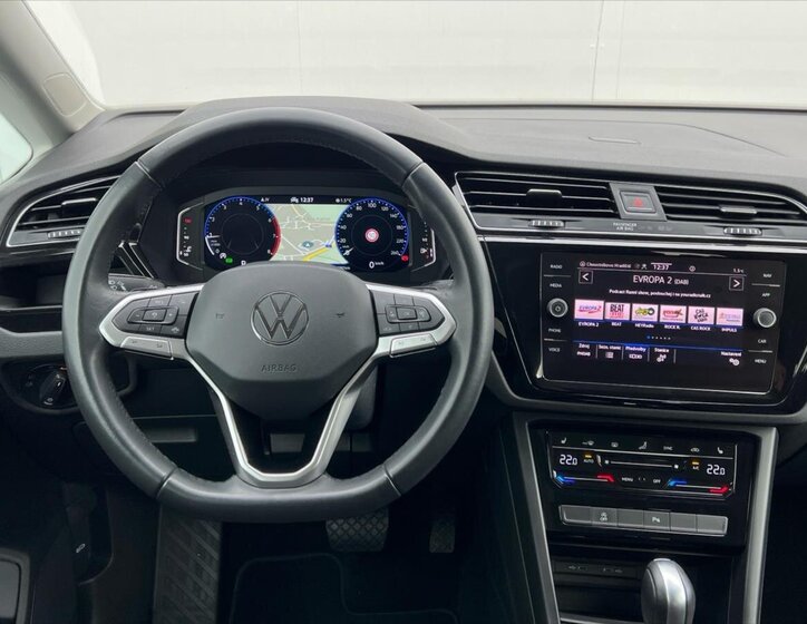 Volkswagen Touran 15