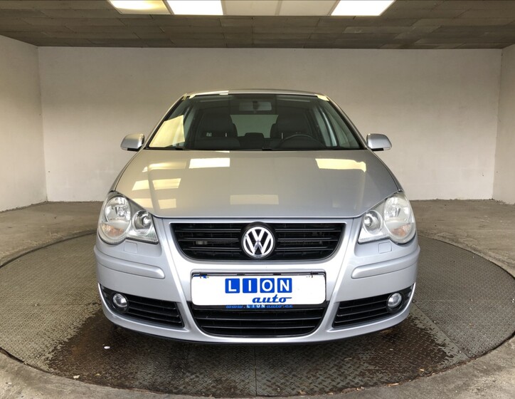 Volkswagen Polo 2