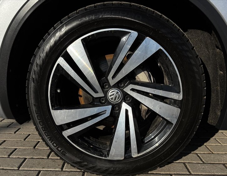 Volkswagen Touareg SUV 3,0 l 210 kw