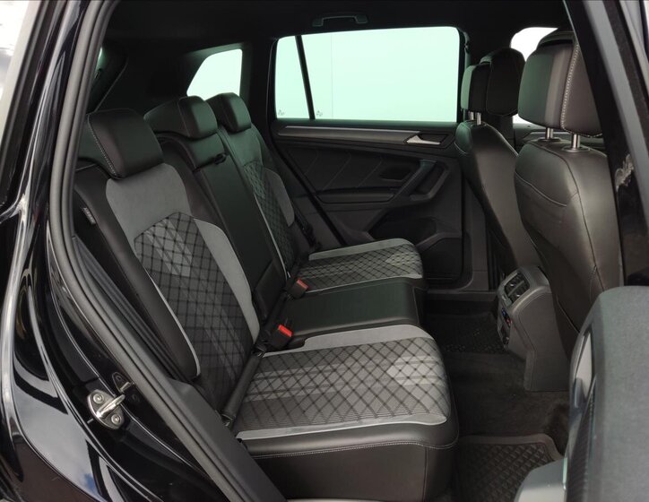 Volkswagen Tiguan SUV / Terénní 2,0 l 110 kw