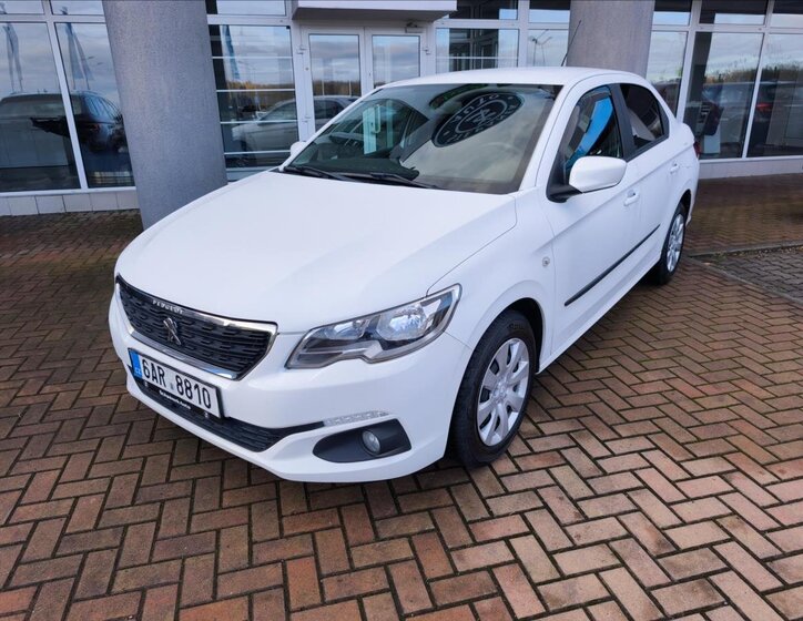 Peugeot 301 Sedan / Limuzína 1,2 l 60 kw