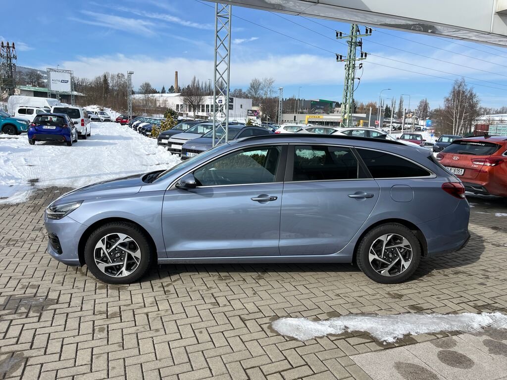 Hyundai i30 Kombi 998,0 73 kw