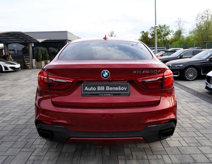 BMW X6 SUV / Terénní 3,0 l 280 kw