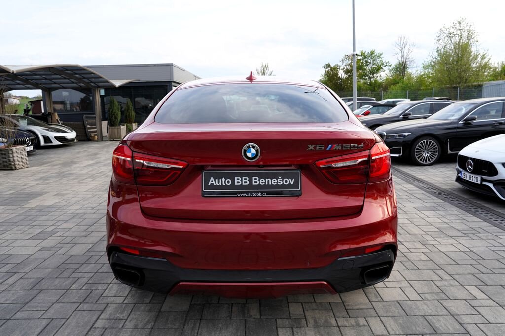 BMW X6 SUV / Terénní 3,0 l 280 kw