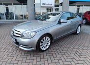 Mercedes-Benz Třídy C Kupé 2,1 l 150 kw