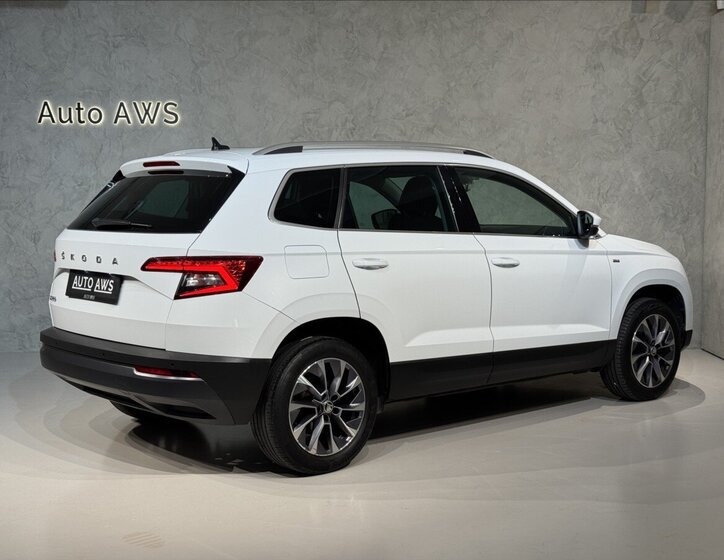 Škoda Karoq SUV / Terénní 1,5 l 110 kw