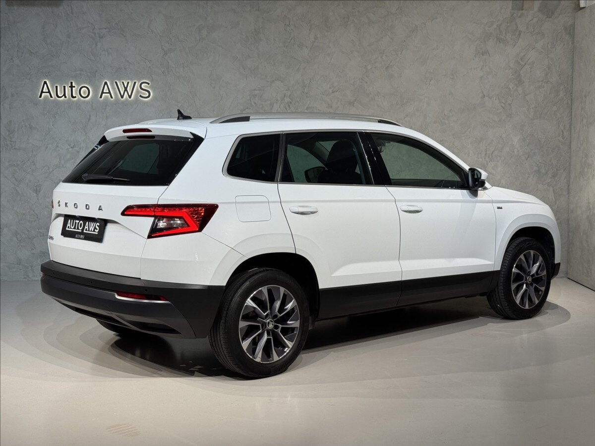 Škoda Karoq SUV / Terénní 1,5 l 110 kw