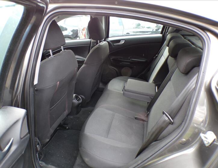 Alfa Romeo Giulietta 15