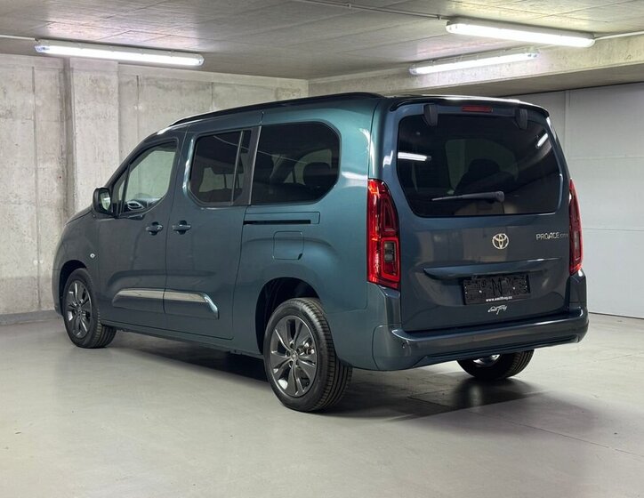 Toyota ProAce City Verso MPV 1,5 l 96 kw
