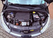Peugeot 208 26