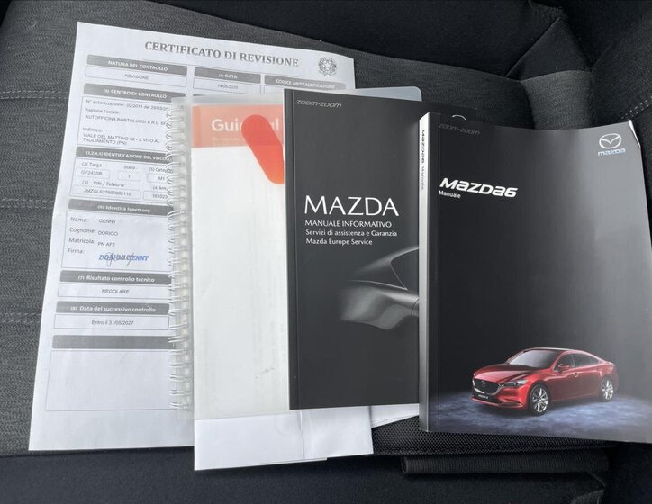 Mazda 6 Sedan / Limuzína 2,0 l 121 kw