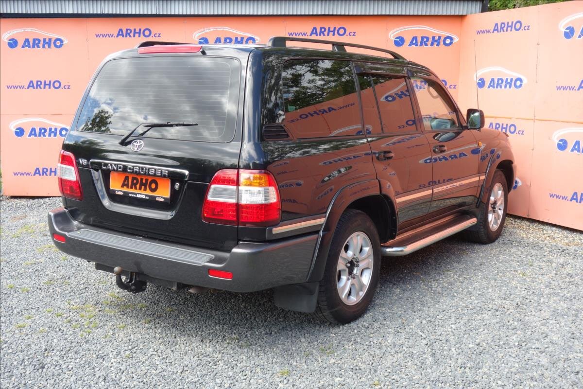Toyota Land Cruiser SUV 4,7 l 175 kw