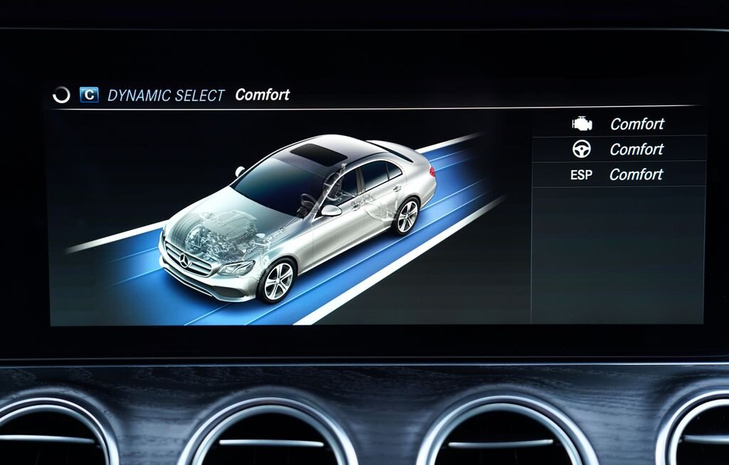 Mercedes-Benz Třídy E Sedan 2,0 l 143 kw