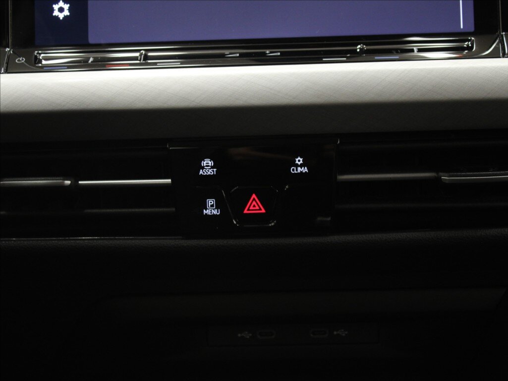 Volkswagen Golf Kombi 1,5 l 96 kw