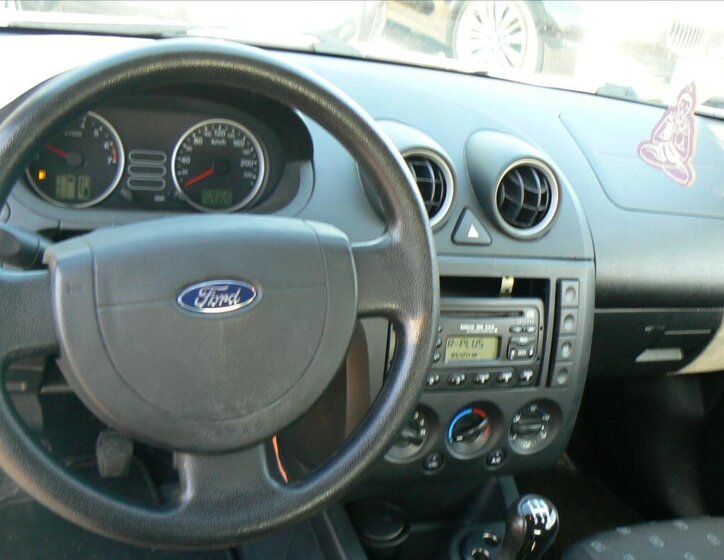 Ford Fiesta Hatchback 1,3 l 44 kw