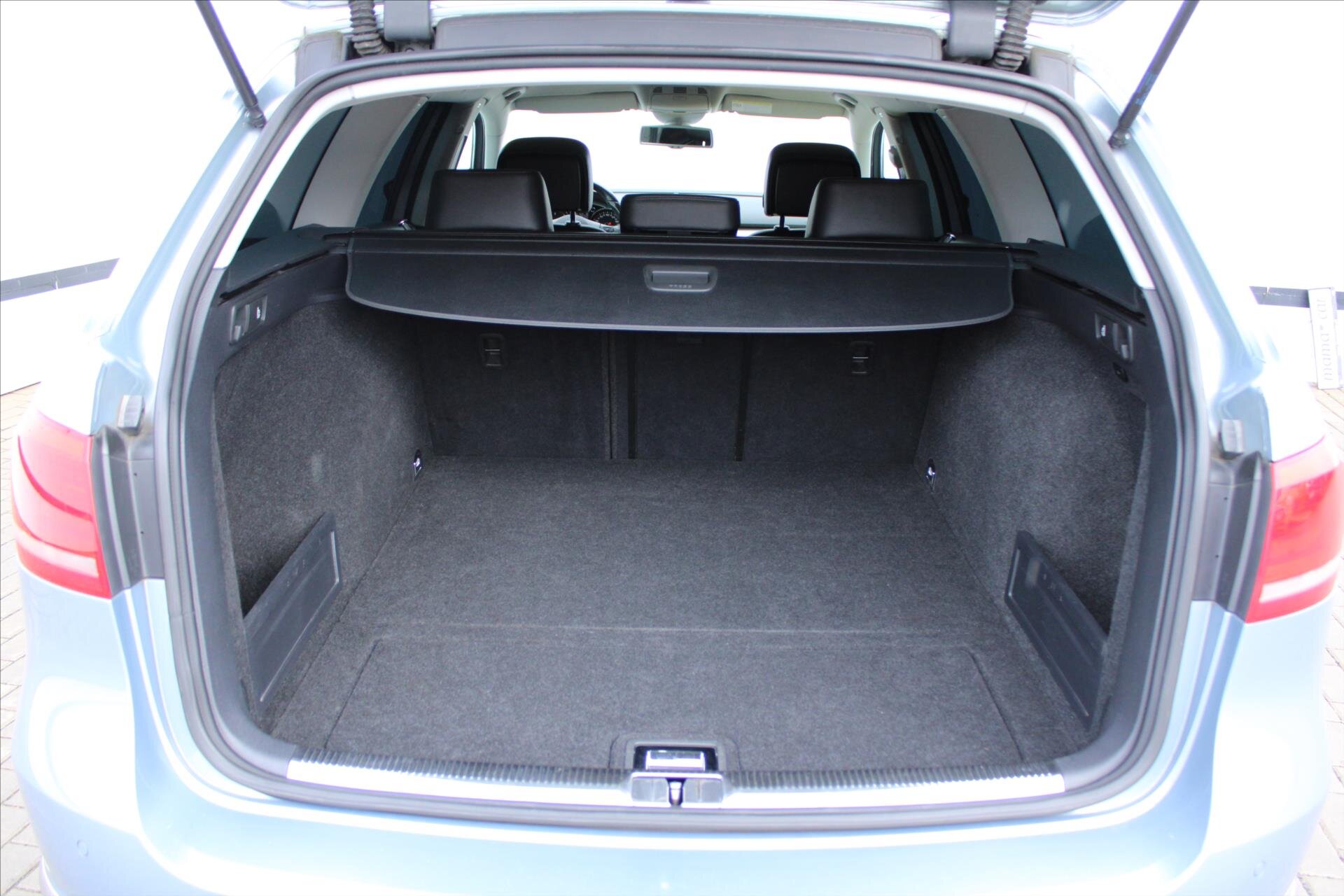 Volkswagen Passat Kombi 2,0 l 103 kw