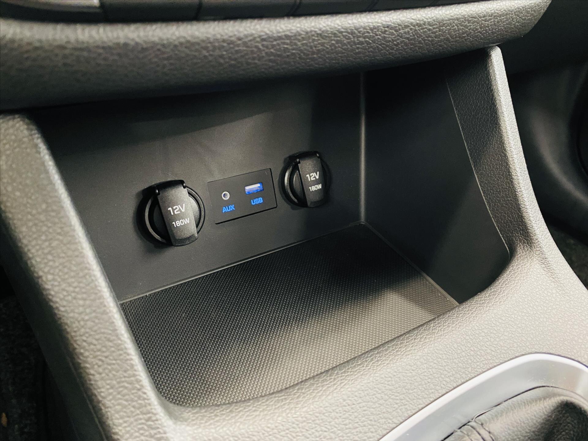 Hyundai i30 Hatchback 998,0 88 kw