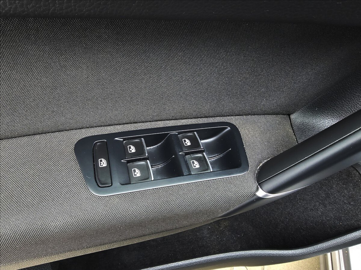 Volkswagen Golf Sportsvan Kombi 1,4 l 110 kw