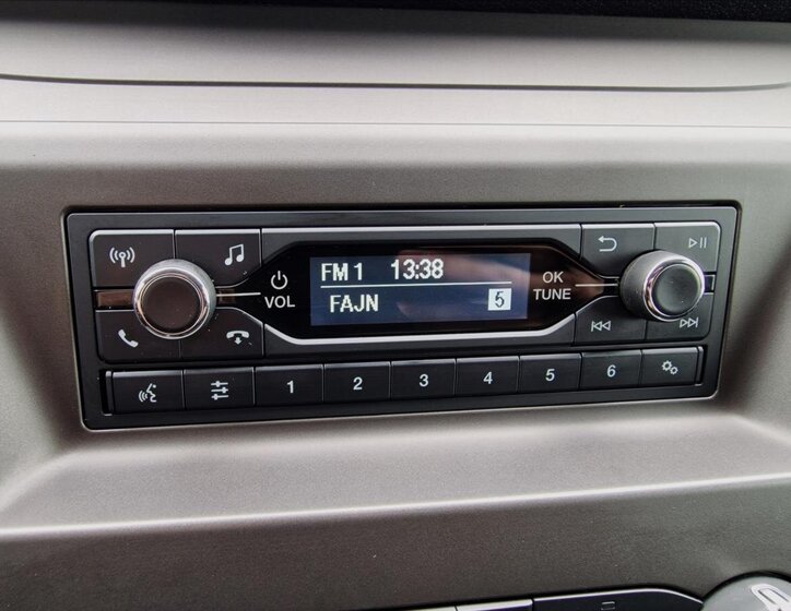 Ford Transit Custom Skříň 2,0 l 77 kw