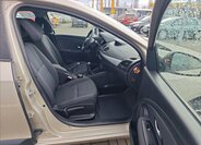 Renault Fluence Sedan / Limuzína 1,5 l 66 kw