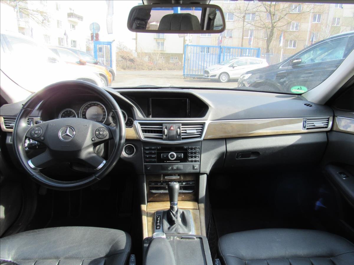 Mercedes-Benz Třídy E Kombi 1,8 l 135 kw