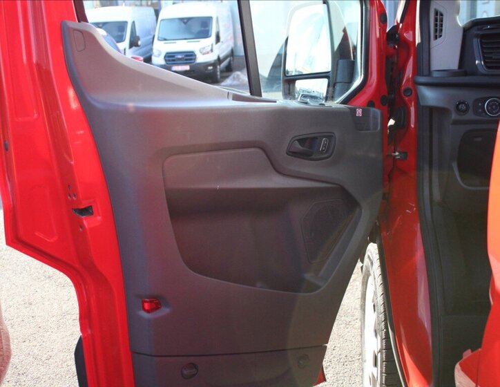 Ford Transit Skříň 2,0 l 95 kw