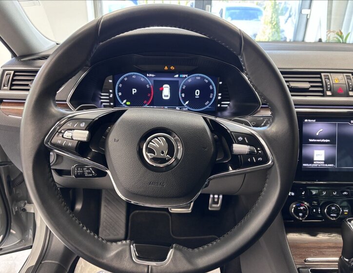 Škoda Superb Kombi 2,0 l 206 kw