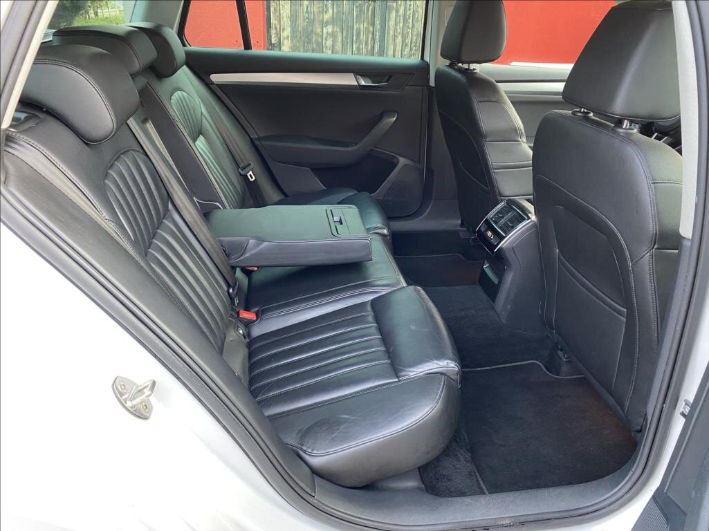 Škoda Superb Kombi 2,0 l 110 kw