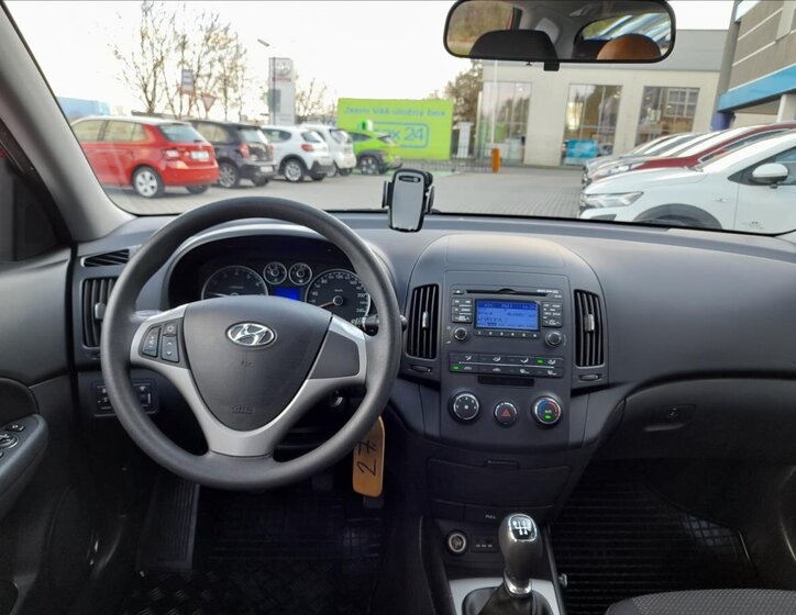 Hyundai i30 Hatchback 1,4 l 80 kw