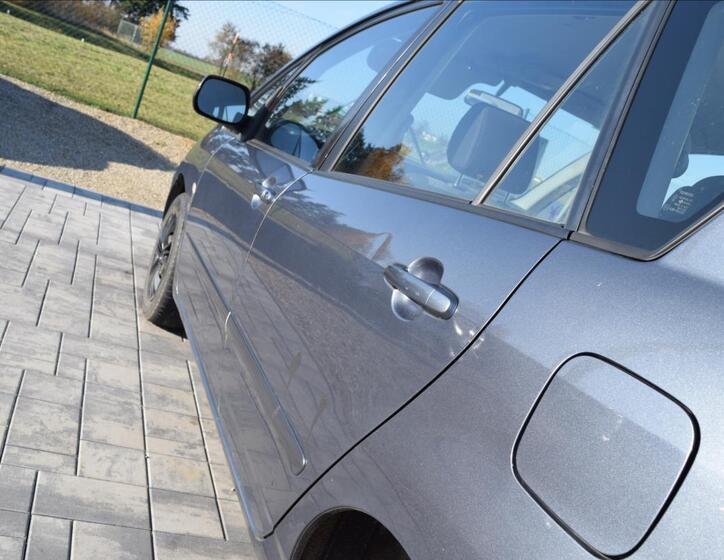 Toyota Corolla Verso 11