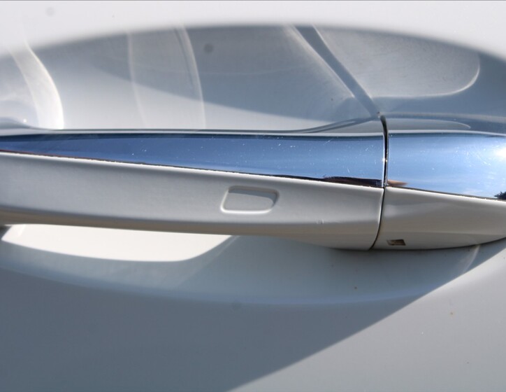 Mercedes-Benz GLB 40