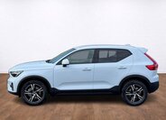 Volvo XC40 SUV / Terénní 2,0 l 120 kw