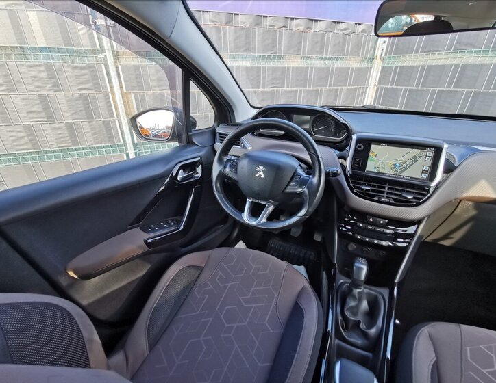 Peugeot 2008 Kombi 1,4 l 50 kw