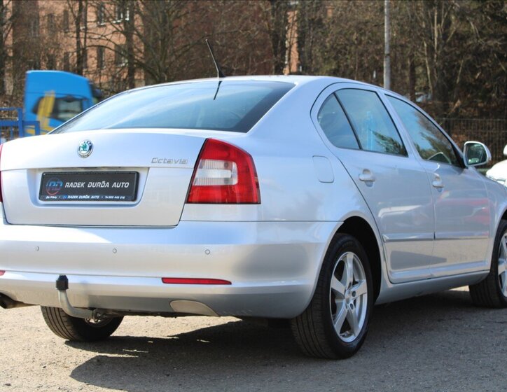 Škoda Octavia Liftback 1,6 l 77 kw
